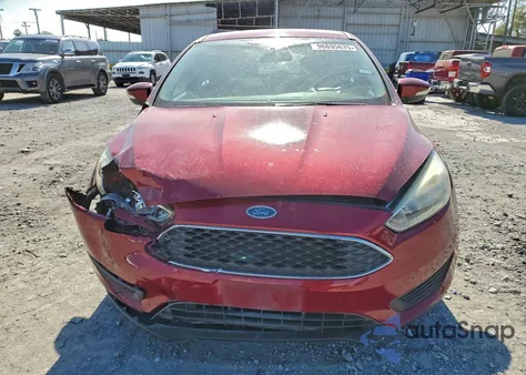 2016 Ford Focus Se z USA, uszkodzony, nr VIN 1FADP3F29GL391364